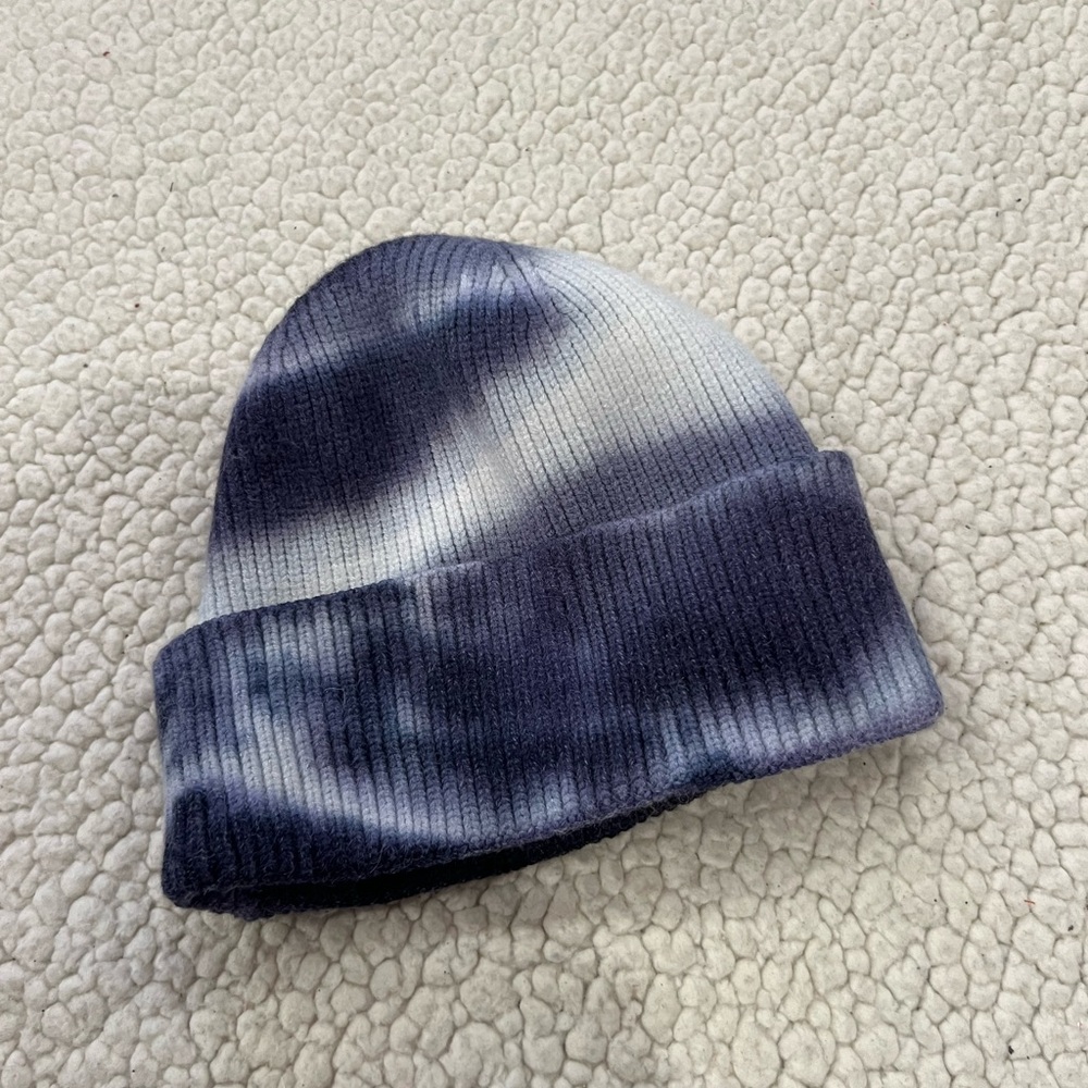 Hat - Picture 2 of 2